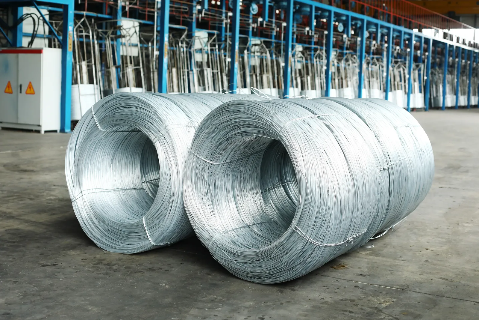 Galvanized wire production line at the Leeter factory